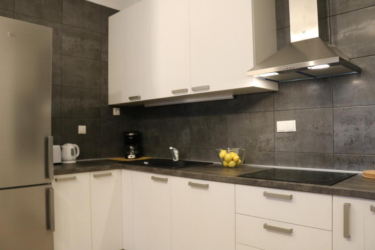 Apartmán D&e - Free Parking And Wi-fi
