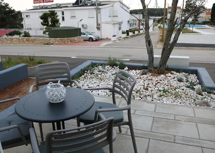 Apartment D&E Punat - Free Parking And Wi-Fi
